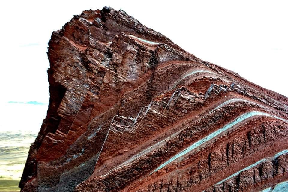 Rainbow Mountain Pallay Punchu