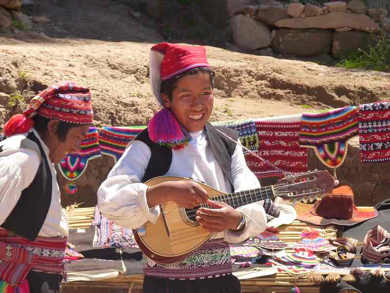 o que fazer em puno taquile