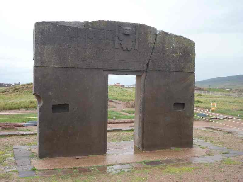 o que fazer em puno tiwanaku